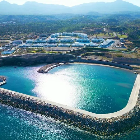 Esentepede 2yatak Odali Penthouse Cove I8 * Agios Amvrosios (Kyrenia)